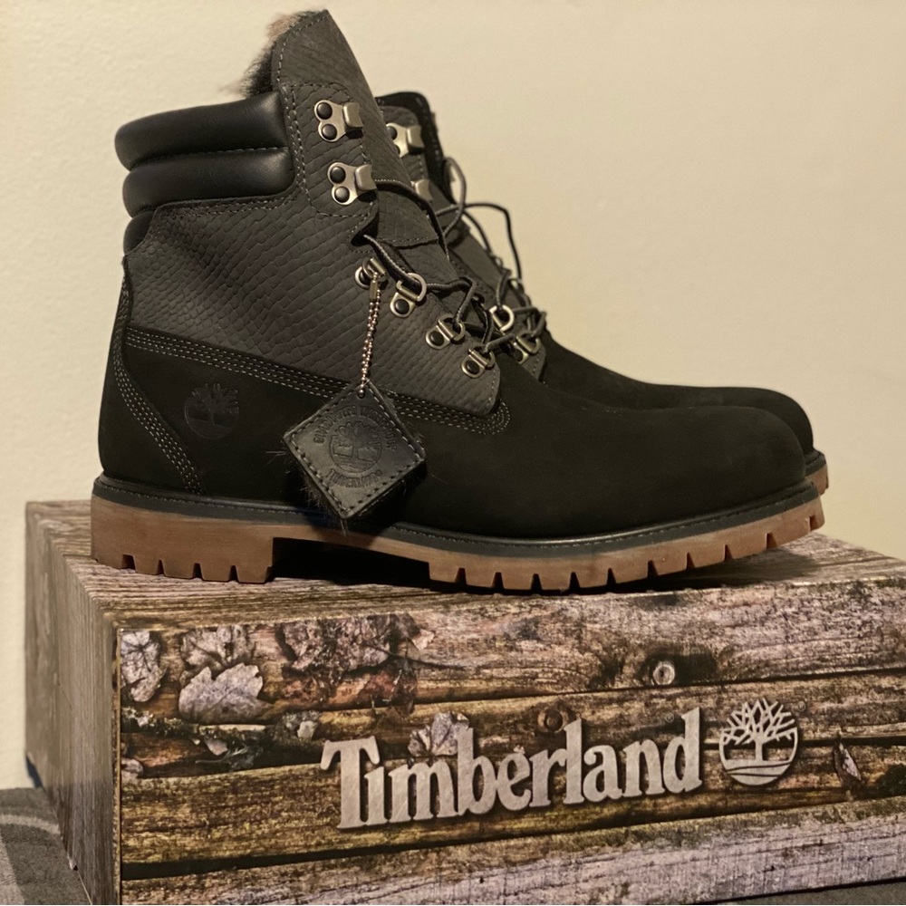 Limited Release 6inch Nubuck in black. Never worn still in the dust bags and box